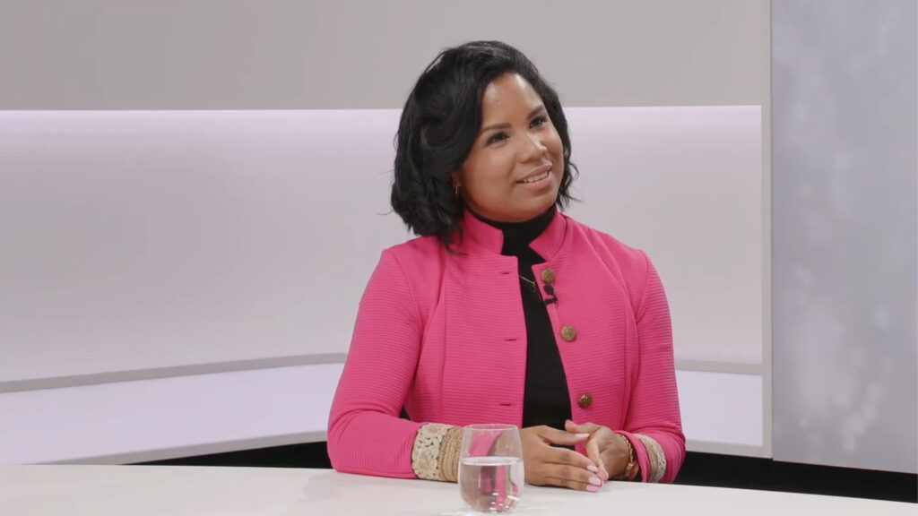 Yaima Echtinger, Gründerin der Investmentakademie Pongau, spricht im Interview über finanzielle Bildung, langfristigen Vermögensaufbau, Investments für Anfänger und ihren persönlichen Weg zur finanziellen Freiheit.